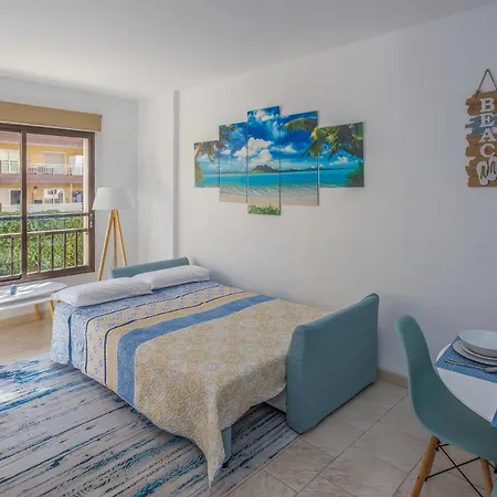 Apartment Cozy Beachfront Getaway 1br Fuengirola