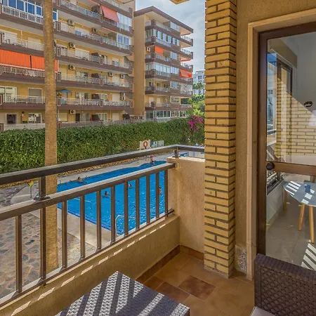 Cozy Beachfront Getaway 1br Apartment